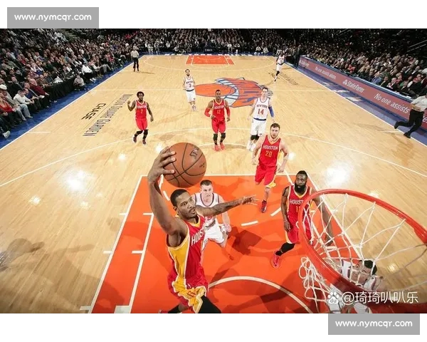 篮球战术深度解析与球队表现评估 从进攻防守到球员配合的全方位分析